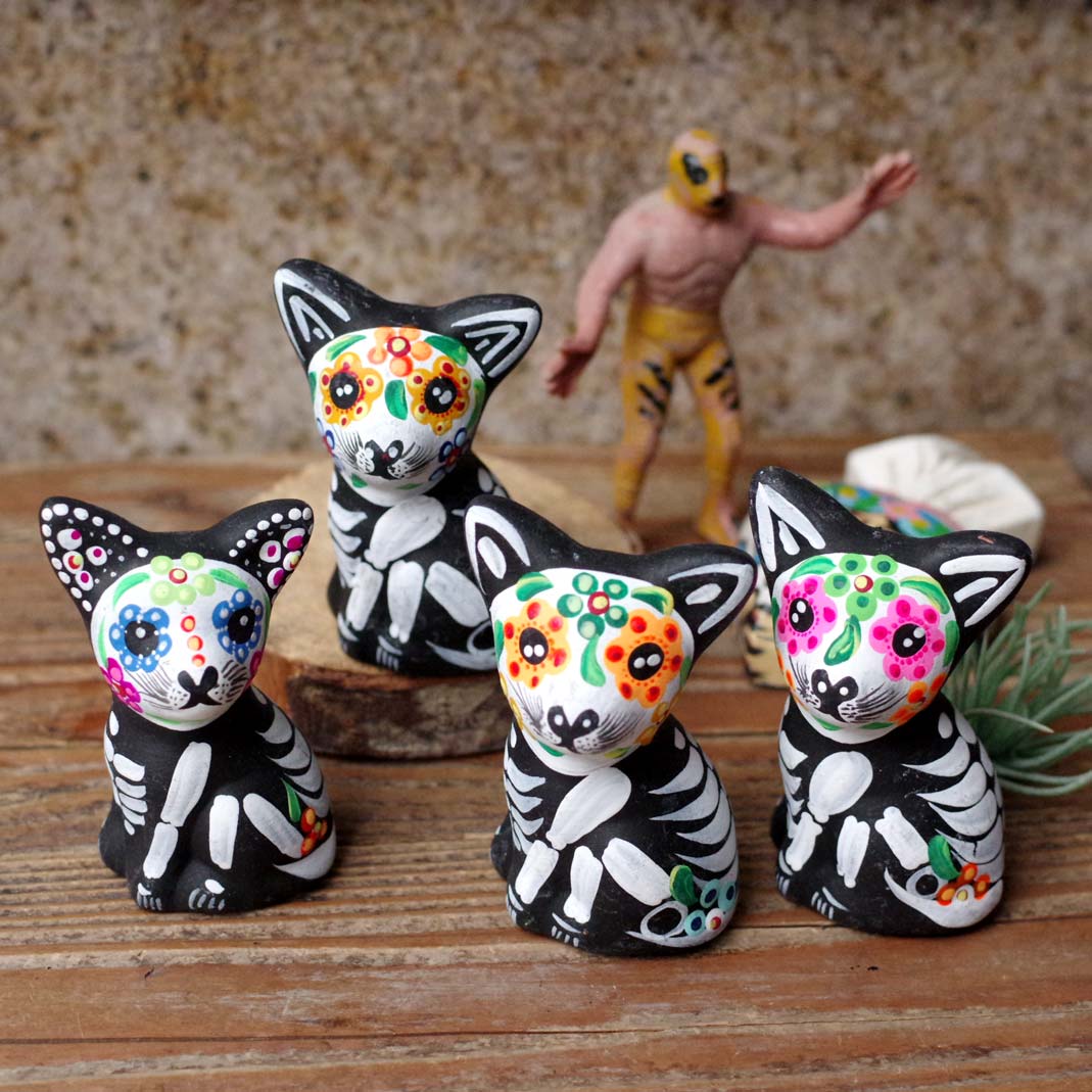 “スカルアニマル,スカル,骸骨,どくろ,チワワ,犬,ドッグ,ペロ,死者の日,ペット,リメンバーミー,ダンテ,グッズ,置物,飾り,インテリア雑貨,メキシコ,雑貨,メキシコ雑貨,メキシコ雑貨PAD,インテリア”